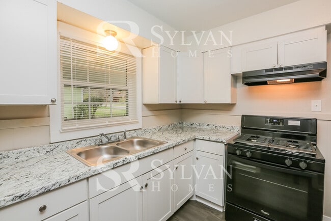 Building Photo - The Lifestyle You Deserve.