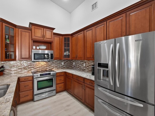 Photo - 233 W Coral Trace Cir House