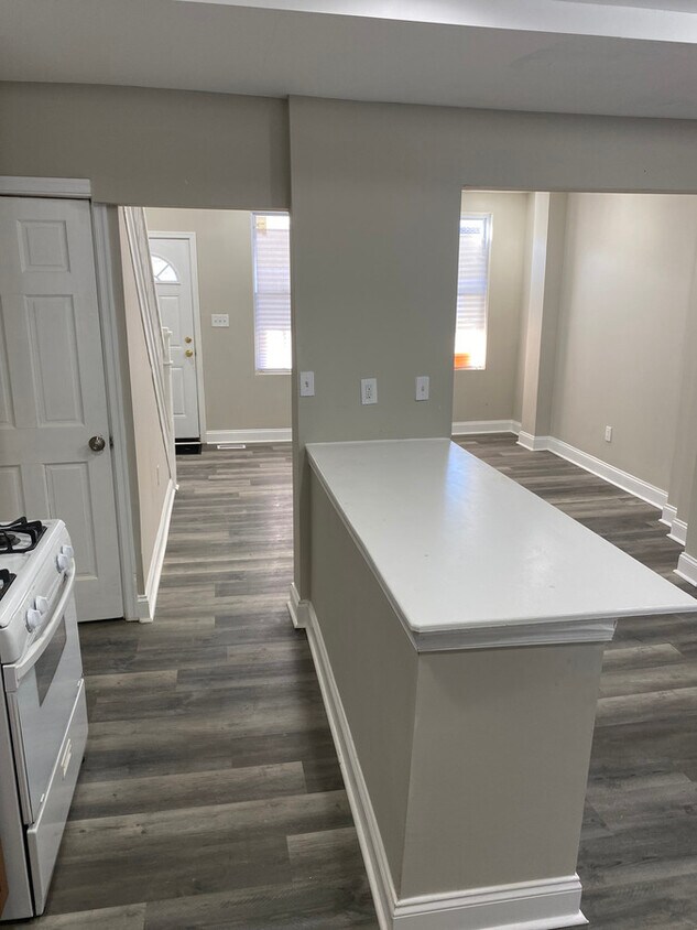 3408 Elmora Ave, Baltimore, MD 21213 Townhome Rentals in Baltimore MD