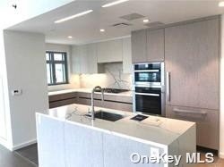 Foto del edificio - 133-27 39th Ave