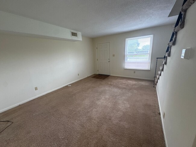 Building Photo - 523 A Dawson Ln