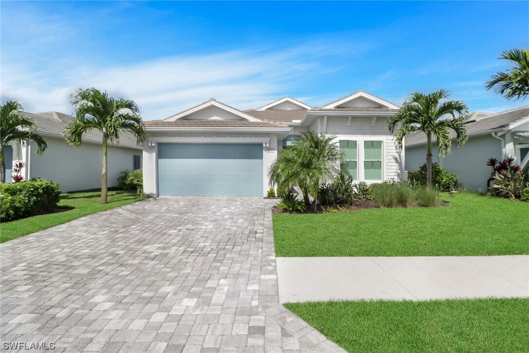 Foto principal - 8937 Mustique Ln