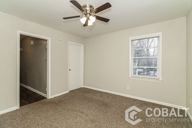 Foto del edificio - 1992 Woodland Hills Ave NW