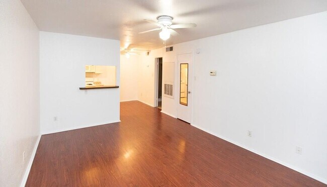 Foto del edificio - 710 E Dean Keeton St
