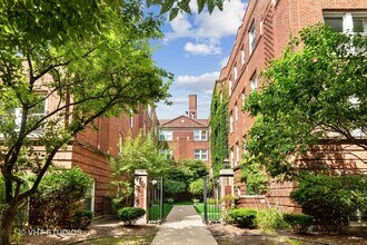 Building Photo - 3456 N Janssen Ave