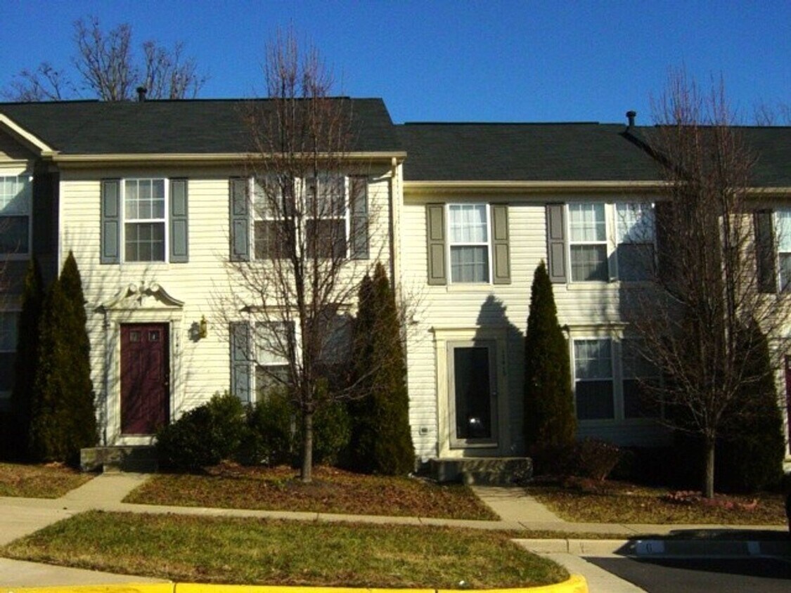 17413 Kagera Dr, Dumfries, VA 22025 Townhome Rentals in Dumfries VA