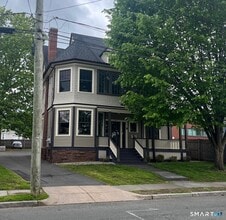 Building Photo - 217 Beacon St