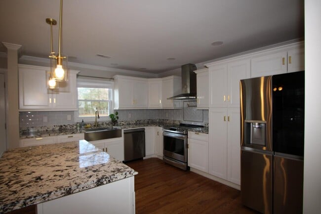 Foto del edificio - 3303 North Carolina Hwy 150