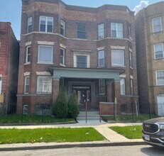 Building Photo - 3341 W Adams St
