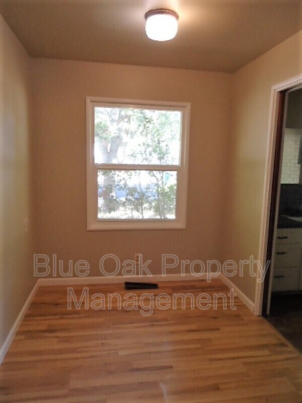 Foto del edificio - 1159 Sierra Vista Way
