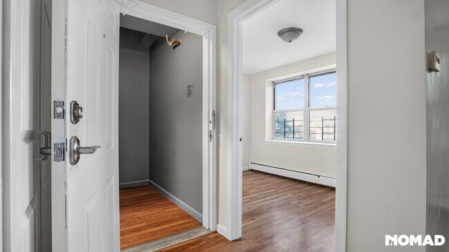 Foto del edificio - 747 Essex St