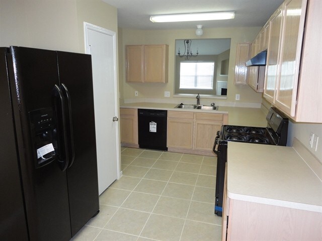 Building Photo - 20115 Cypresswood Glen