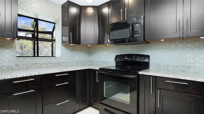 Building Photo - 1545 Oyster Catcher Point