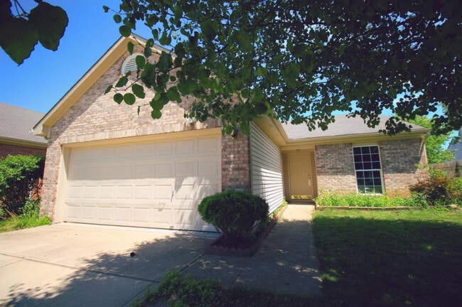 Building Photo - 8413 Dahlgren Ln, Indianapolis, IN 46227