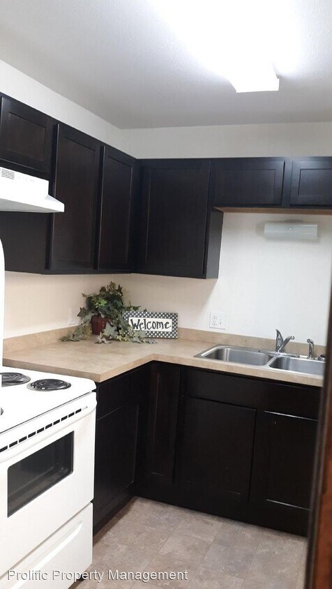 Primary Photo - 114 3rd St NW