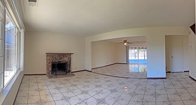 Foto del edificio - Beautiful Updated Home!