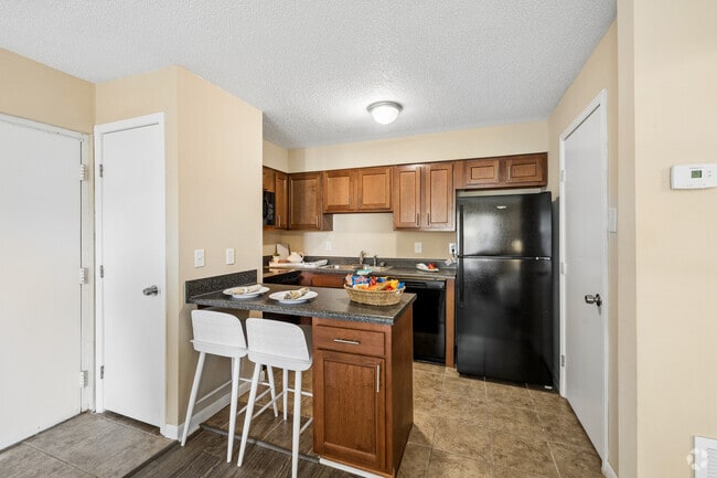 1 dormitorio, 1 baño - 630 pies cuadrados - Cocina - Hillcrest Estates
