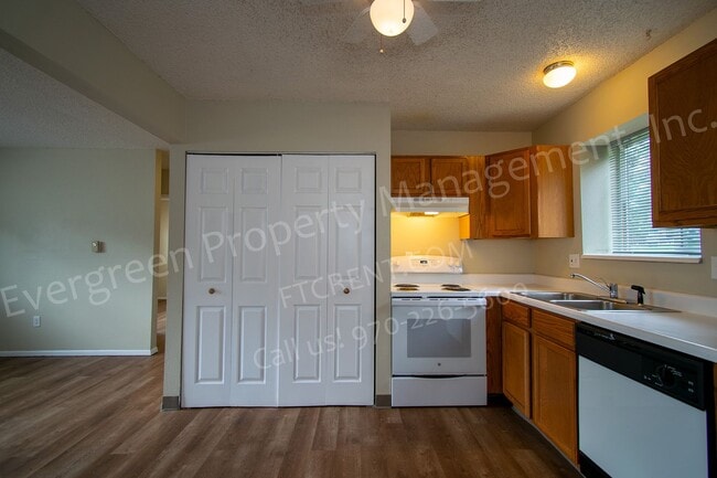 Foto del edificio - 1931 Ross Ct