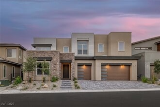 Building Photo - 10663 Stone Ledge Ave