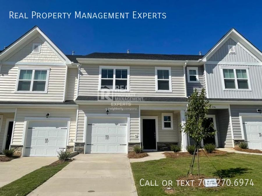 **200 MOVEIN SPECIAL!! **Adorable 3 BR/2.... House for Rent in