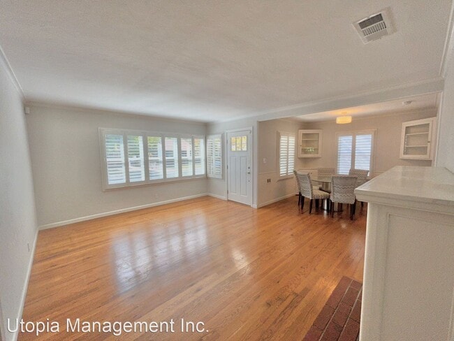 Building Photo - 3 br, 1 bath House - 5949 12th Avenue