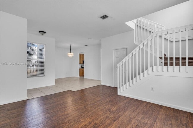 Building Photo - 4287 SW 130th Ave