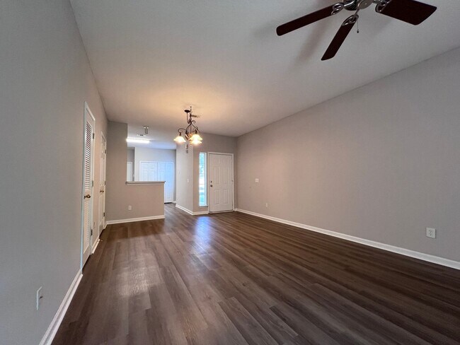 Building Photo - ** Coming SOON"  End Unit in Gables at Win...
