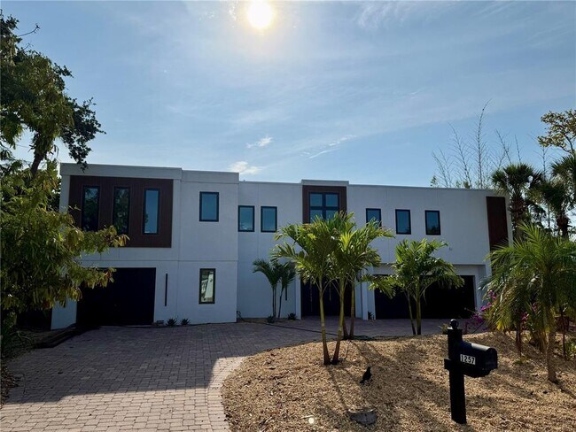Foto del edificio - 1257 Tree Bay Ln