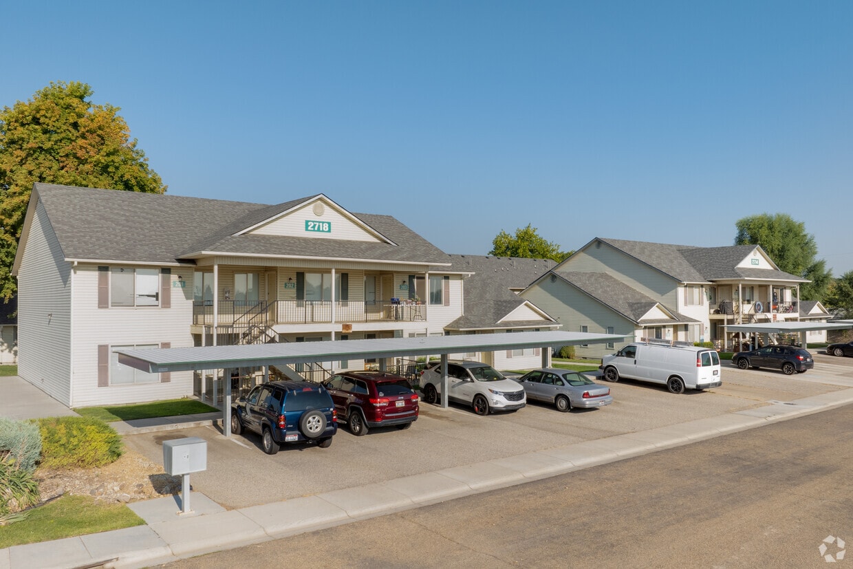 Primary Photo - Baycrest Village