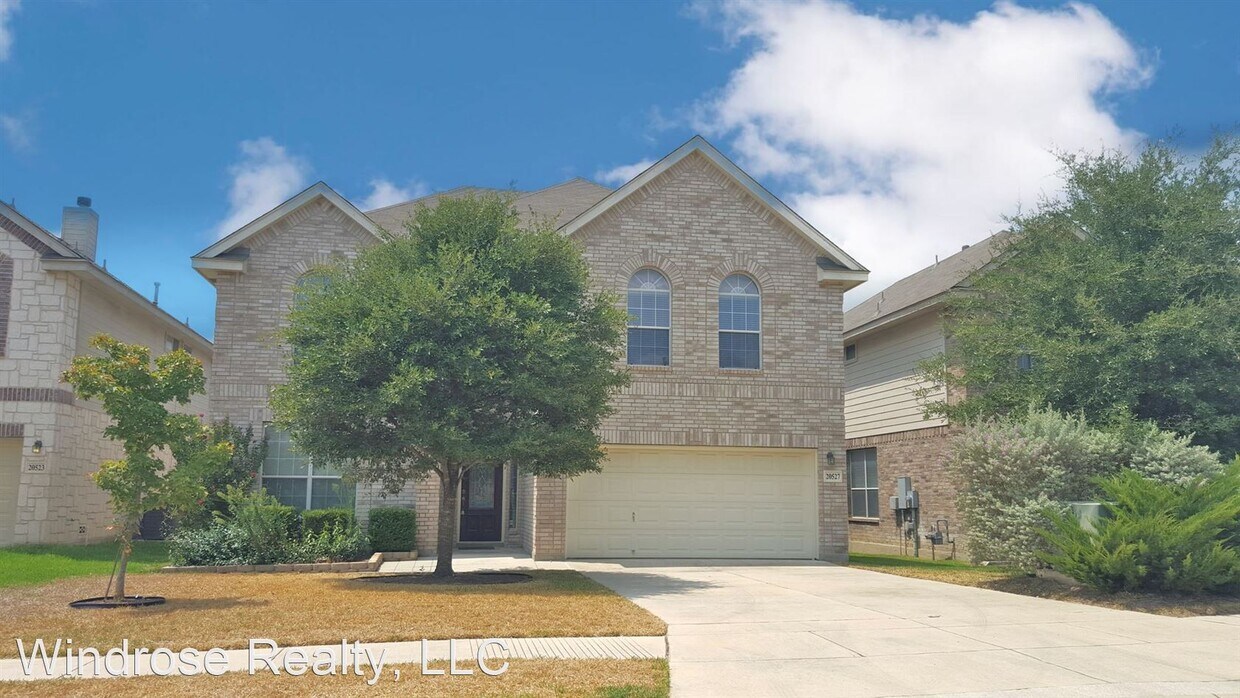 Primary Photo - 5 br, 2.5 bath House - 20527 Cliff Park