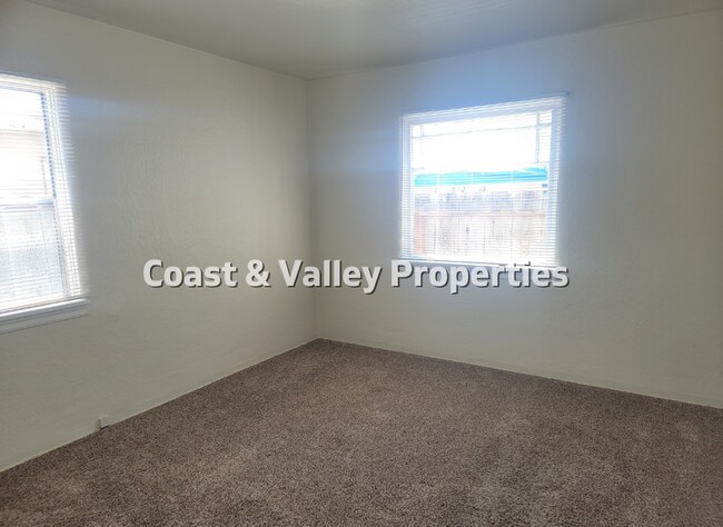 Foto del edificio - 226-228 Lang Street, Salinas, CA 93901