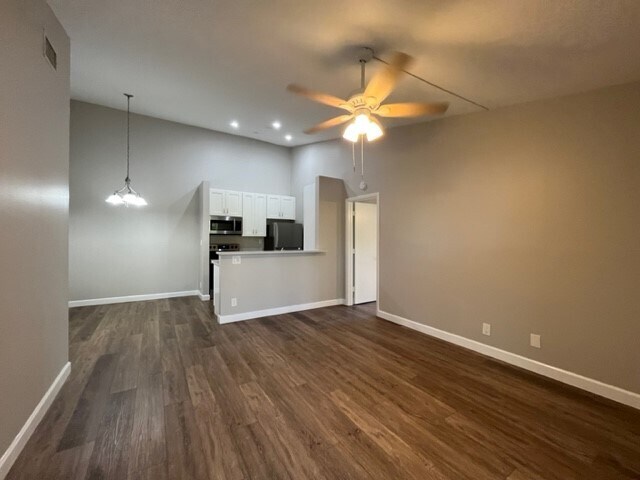 Living Space - 6499 Chasewood Dr
