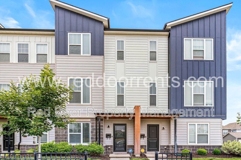 Foto principal - 2936 W New York St