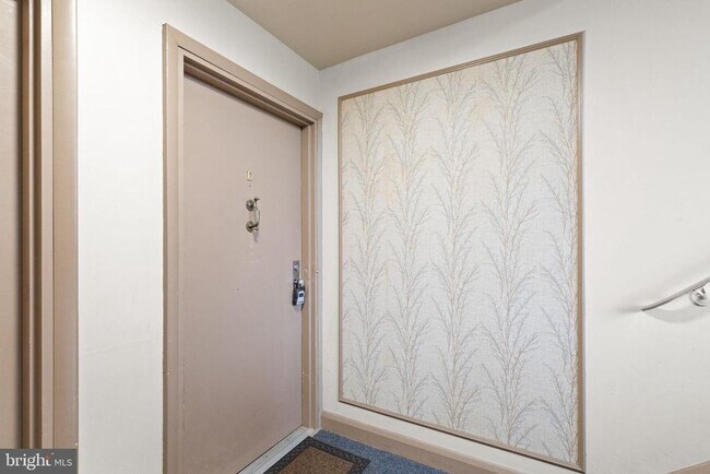 Foto del edificio - 206 Crocker Dr