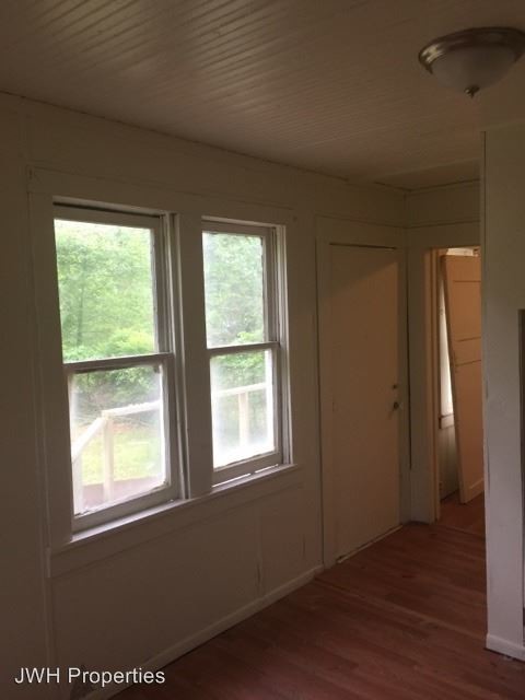 Building Photo - 2 br, 1 bath House - 2855 Midway