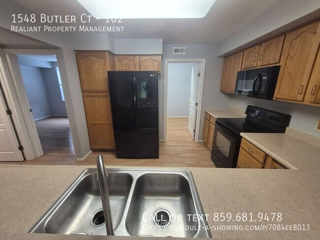 Foto del edificio - 1548 Butler Ct