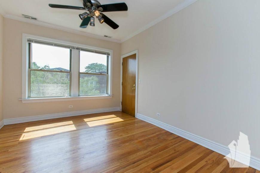 Primary Photo - 2 bedroom in Chicago IL 60613