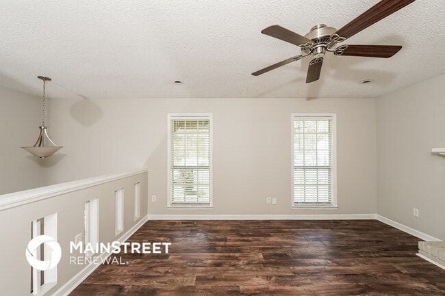 Building Photo - 6645 McDuffie Rd