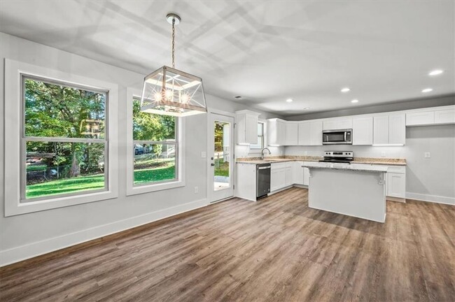 Foto del edificio - 5325 Cherokee Trail