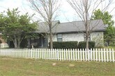 Primary Photo - 93 S Shirley Ln