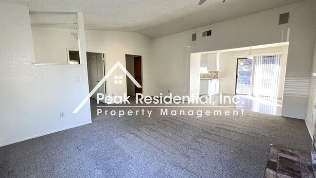 Foto del edificio - 3 br, 2 bath House - 105 Winchester Ct