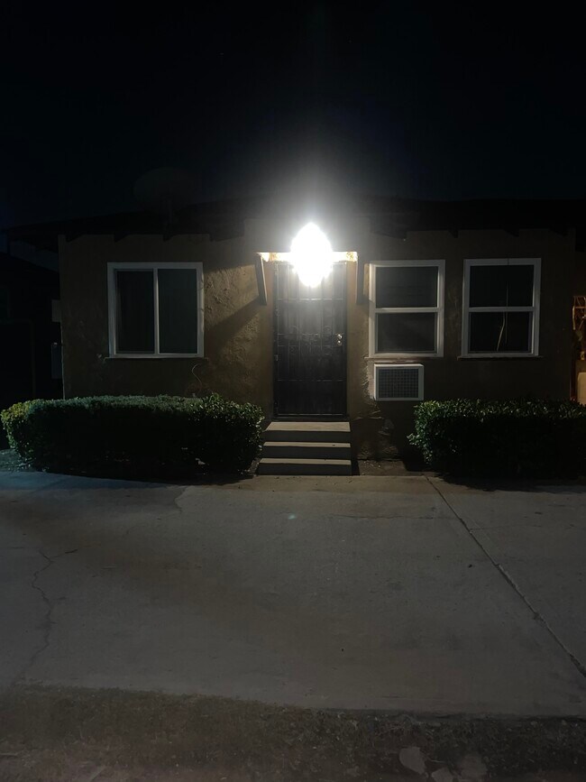 Building Photo - 7823 Sterling Ave