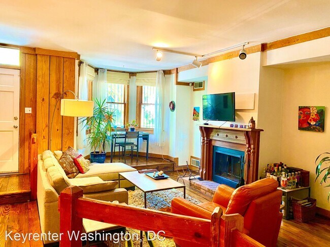 Building Photo - 1442 Corcoran St NW