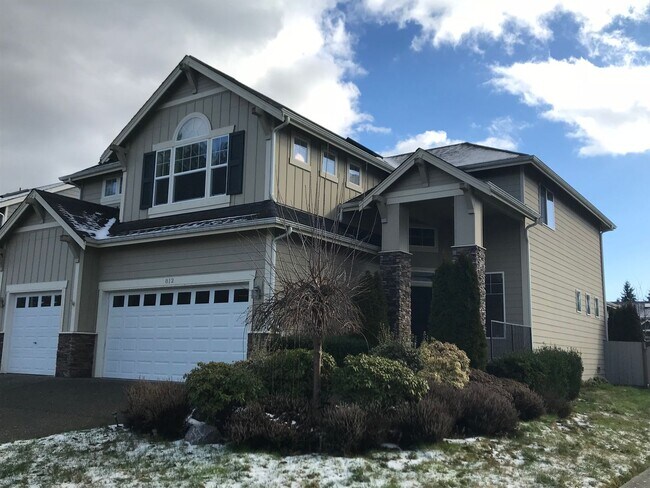 Foto del edificio - Beautifully Updated 4-Bedroom Home in Desi...