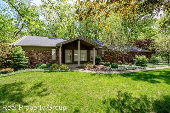 Building Photo - 3 br, 3 bath House - 3208 Woodbine Dr.