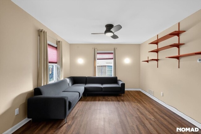 Building Photo - 2713 Fort Baker Dr SE