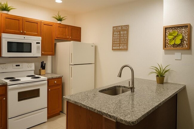 Foto del edificio - 4600 Yellowgold Rd W