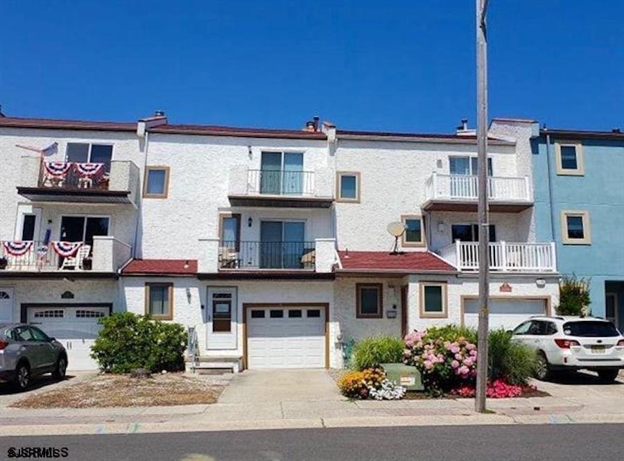 Primary Photo - 11 Surfside Rd
