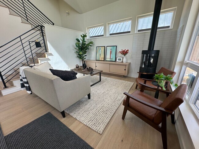Building Photo - Westside new construction in Discovery Wes...