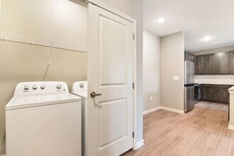 Building Photo - 3301 Gulf Fwy